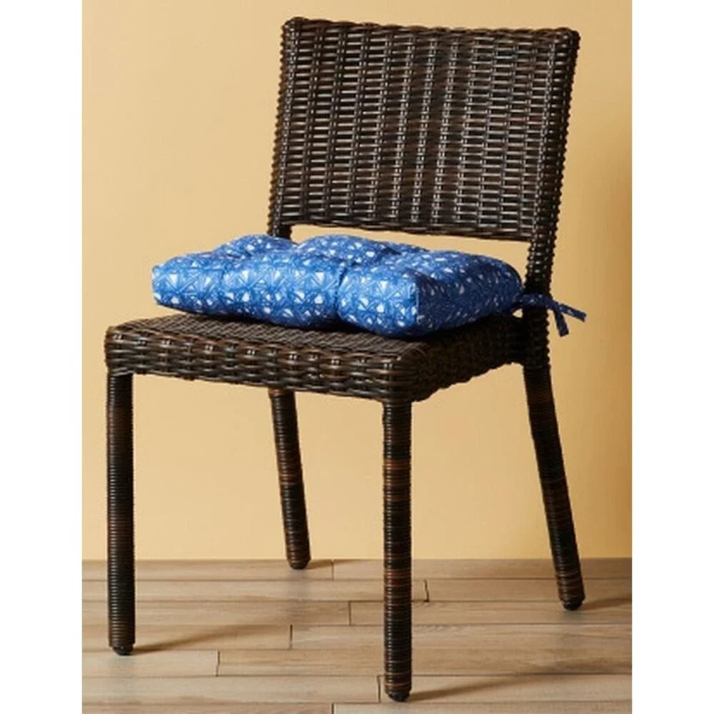 SET OF 2 THICK REVERSIBLE CUSHION CHAIR PADS w/ties (16